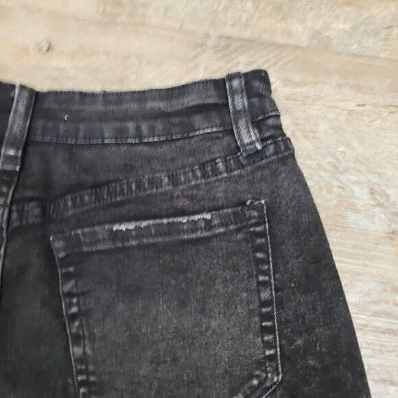 YMI High Rise Dream Fit Shorts Black Dark Wash Womens 11 / 30 Button Fly Denim - Picture 9 of 13